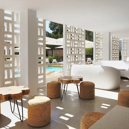 Hm Balanguera - Adults Only מלון 4*