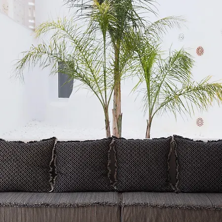 Hm Balanguera - Adults Only