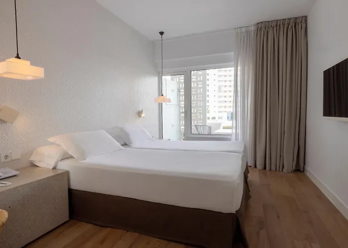 Hm Balanguera - Adults Only Hotel