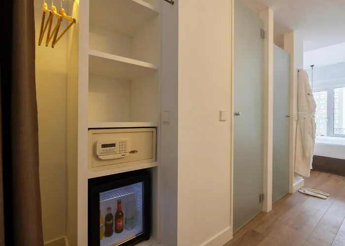 Hm Balanguera - Adults Only